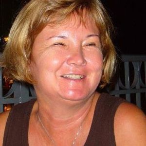 Meet your Posher, Elaine